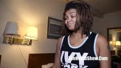 Reproducir Big Cocked Amateur se desnuda y folla en realidad porno