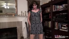 Play Mature MILF and GILF Slideshow: Solo and Sexy Showoff