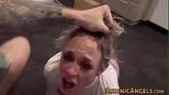 Reproducir Tetona milf dee williams obtiene anal y facial en el encuentro hardcore
