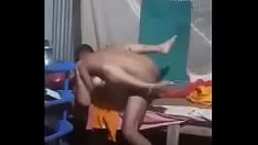 Abspielen Cnix heimlichen Sex mit der verheirateten Frau des Nachbarn