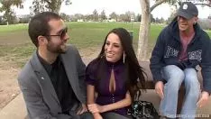 Jouer È solo se stimolato ti faccio scopare! -Kourtney Kane