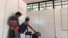 تشغيل Corre que viene el professore