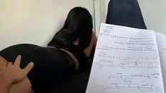 Abspielen Luego de clase mi umfassende Prüfungañera me invit&oacute Akzent; a pasar el rato en su casa comportmenttras su novio kein est&aacute Akzent;