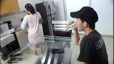 تشغيل سافر أيضًا إلى مي أميجو واي مي فولو أ لا بوتا دي سو موهير ديج & أكوت لهجة ؛ npogey mi letchecita en su bocaepare 1
