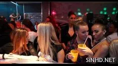Redare Din aliaj pe bază de cupru, sălbăticia sexuală
