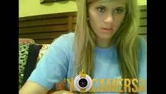 Afspelen Webcam Missy geeft tienerporno video-opname vrij