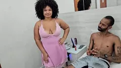 Reproduzir Latina brasileira BBW Barbie Marrley estreia pornô áspera: buceta martelada, porra engolida