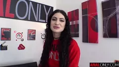 Odtwórz Intensywna sesja analna Lydii Black z Loganem Longiem