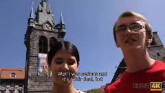 Oynat Sıska Esmer Madelina Dee POV'da Para İçin Lanet